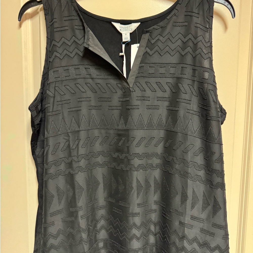 Market & Spruce Black Textured Tank Top